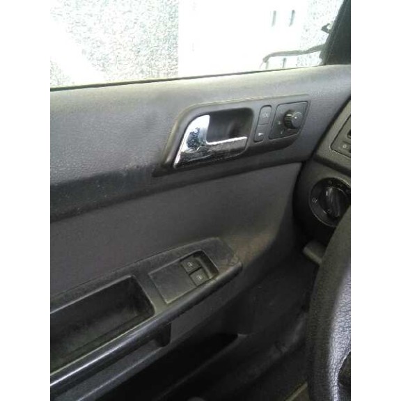 volkswagen polo (9n1) del año 2005