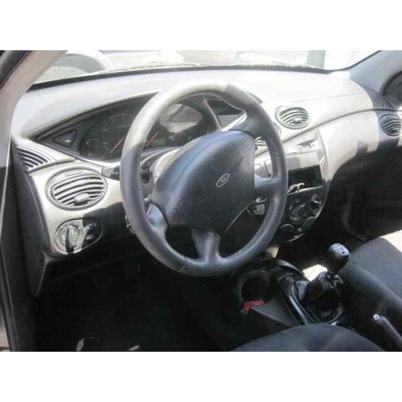 ford focus turnier (cak) del año 2002