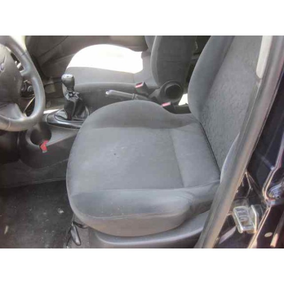 ford focus turnier (cak) del año 2002