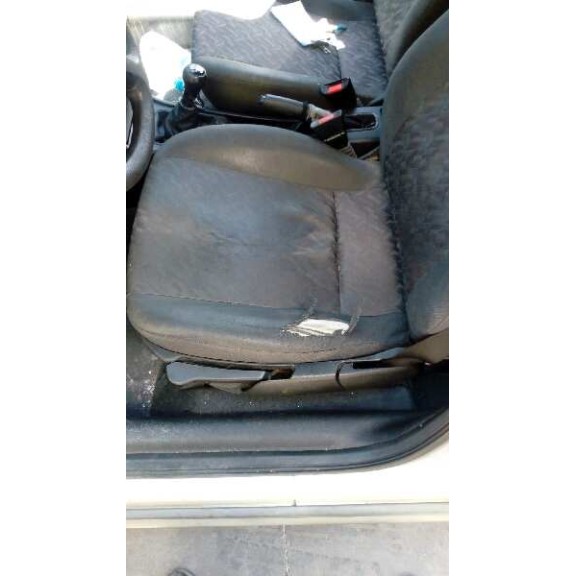 opel astra g berlina del año 2001