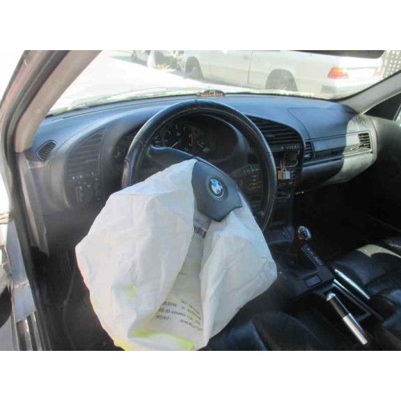 bmw serie 3 berlina (e36) del año 1998