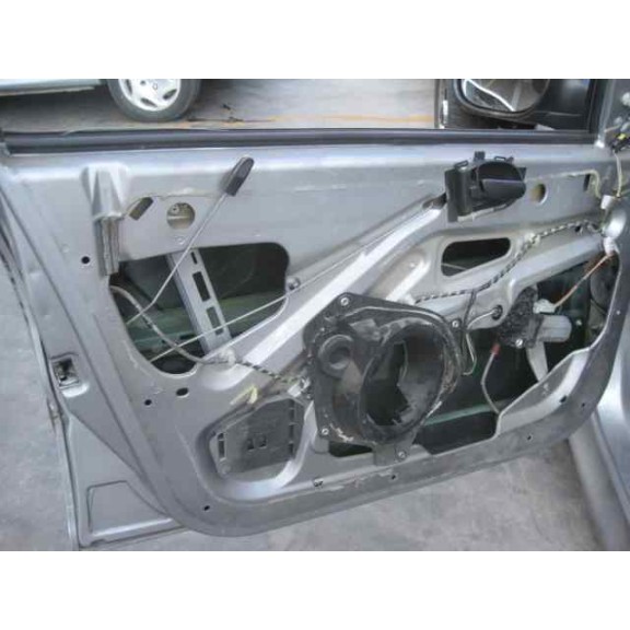 peugeot 206 berlina del año 2004