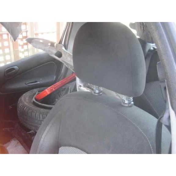 peugeot 206 berlina del año 2004