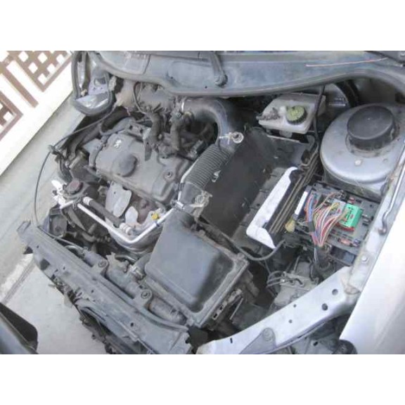 peugeot 206 berlina del año 2004