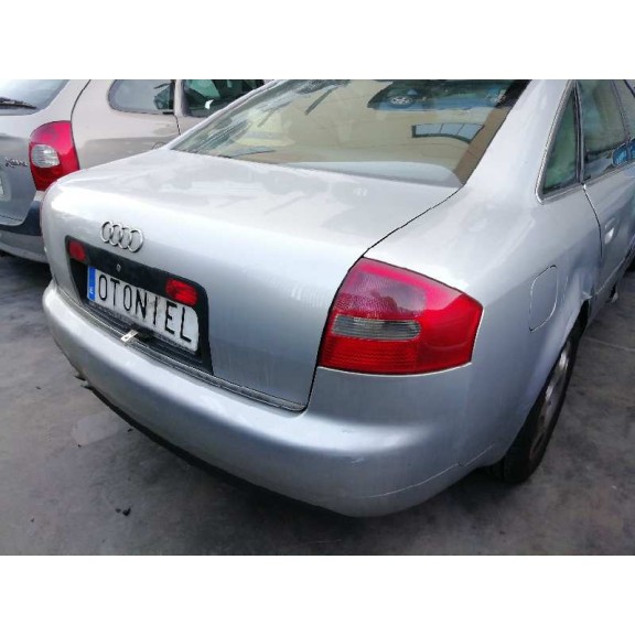 audi a6 berlina (4b2) del año 2001