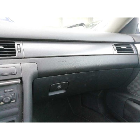 audi a6 berlina (4b2) del año 2001