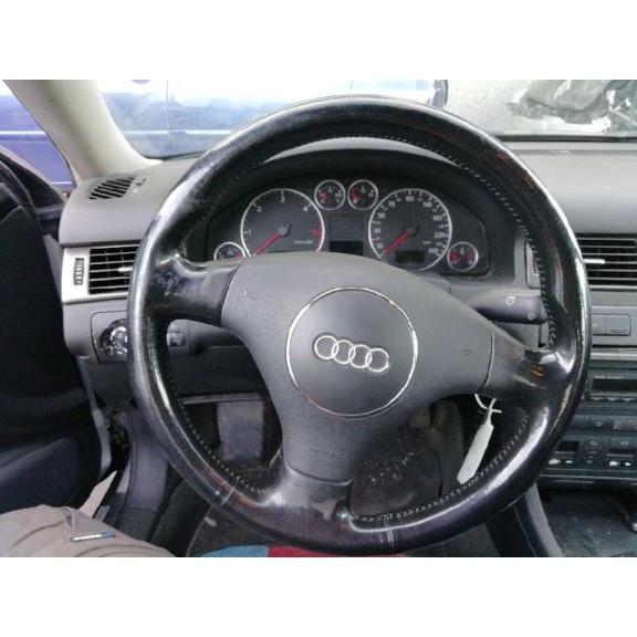 audi a6 berlina (4b2) del año 2001