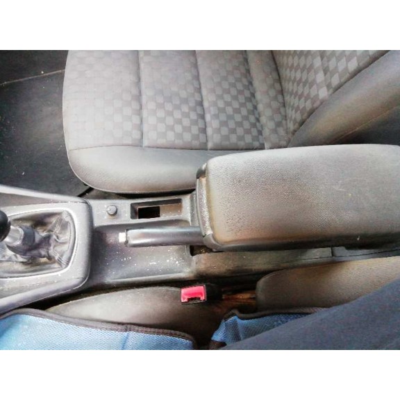 audi a6 berlina (4b2) del año 2001