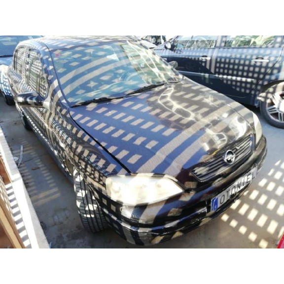 opel astra g berlina del año 2002