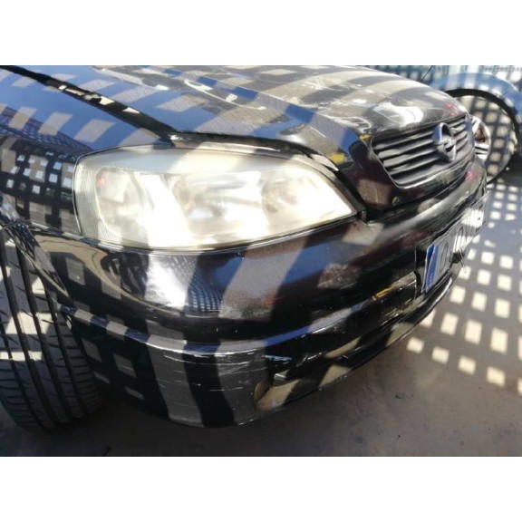 opel astra g berlina del año 2002