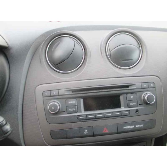 seat ibiza (6j5) del año 2013