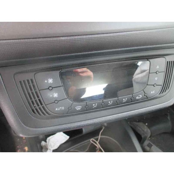 seat ibiza (6j5) del año 2013