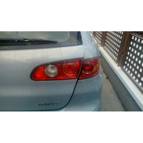 seat ibiza (6l1) del año 2003