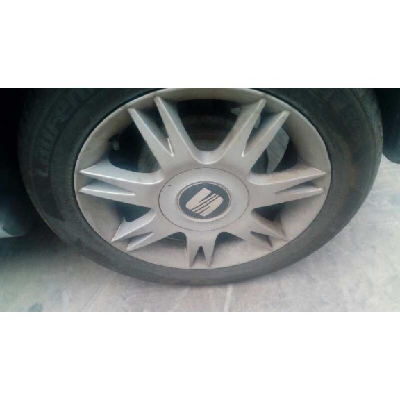 seat ibiza (6l1) del año 2003