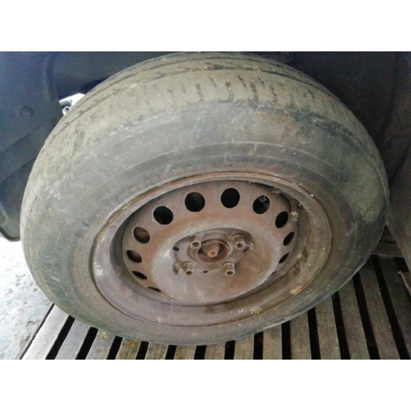 seat cordoba berlina (6k2) del año 2002