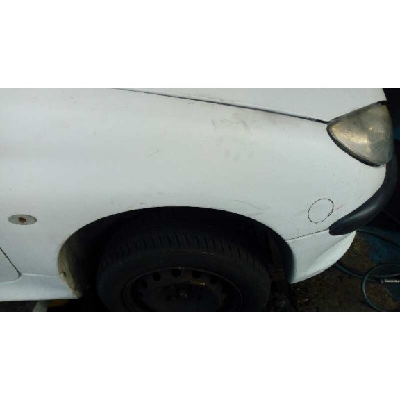 peugeot 206 berlina del año 2004