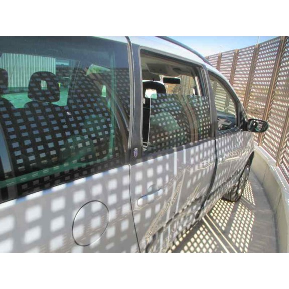 ford galaxy (vy) del año 2003