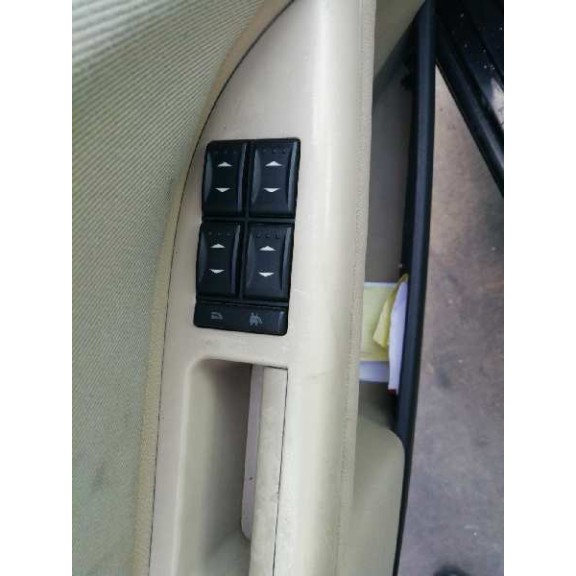 ford mondeo berlina (ge) del año 2001