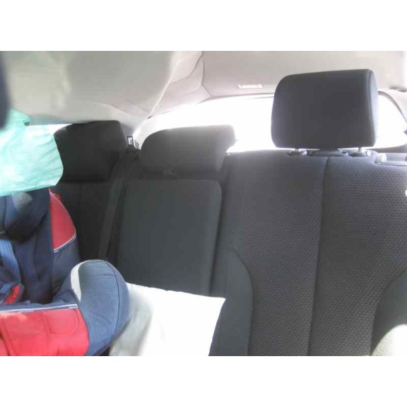 volkswagen passat variant (3c5) del año 2008