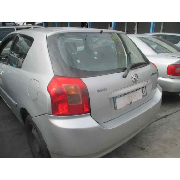 toyota corolla (e12) del año 2004