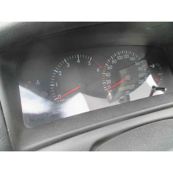 toyota corolla (e12) del año 2004