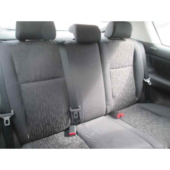 toyota corolla (e12) del año 2004