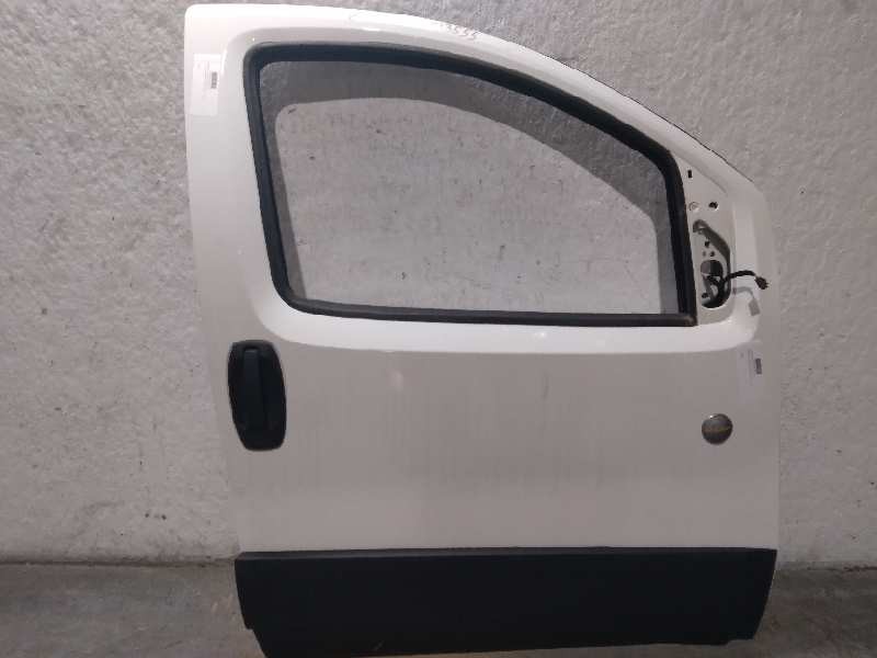 Recambio de puerta delantera derecha para peugeot bipper 1.3 16v hdi fap referencia OEM IAM  BLANCO 
