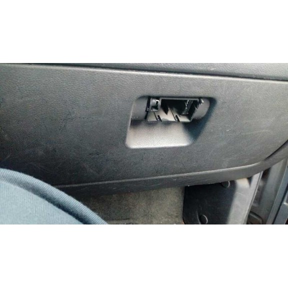 seat ibiza (6k1) del año 2001