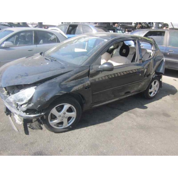 peugeot 206 berlina del año 2005