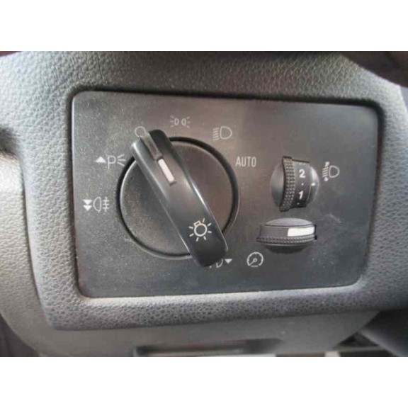 ford focus berlina (cap) del año 2006