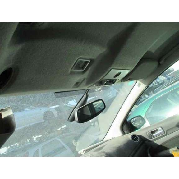 ford focus berlina (cap) del año 2006