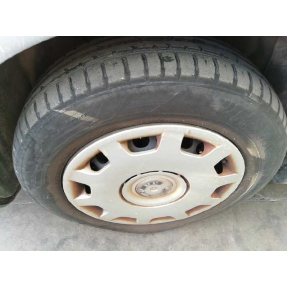 volkswagen passat berlina (3b3) del año 2001