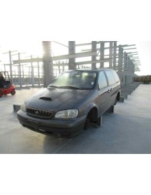 kia carnival del año 2001