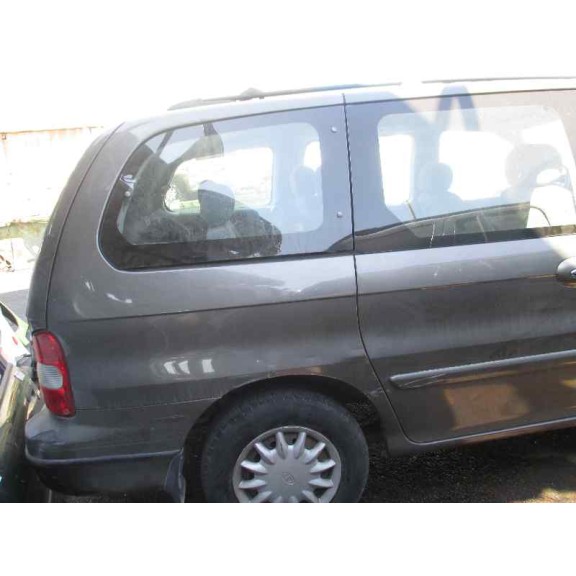 kia carnival del año 2001