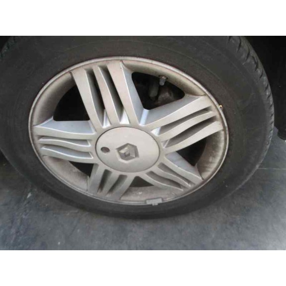 renault megane ii berlina 5p del año 2004