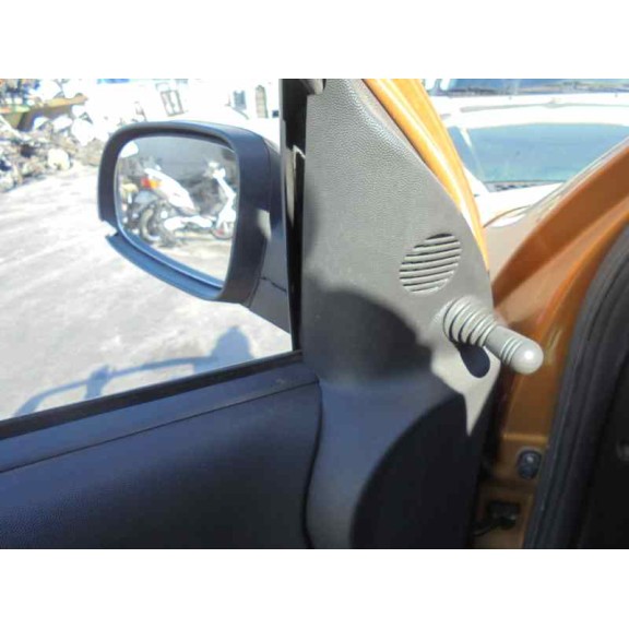 opel corsa c del año 2003