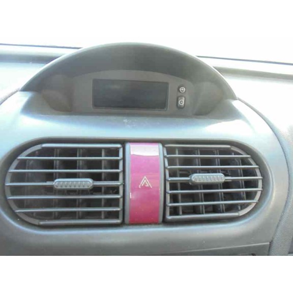 opel corsa c del año 2003