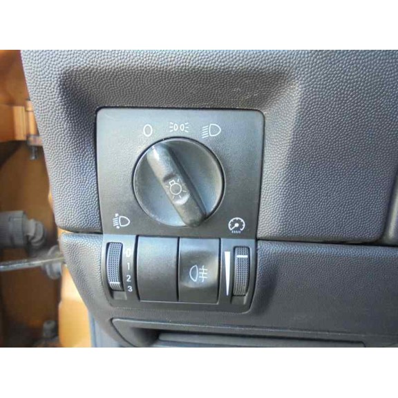 opel corsa c del año 2003