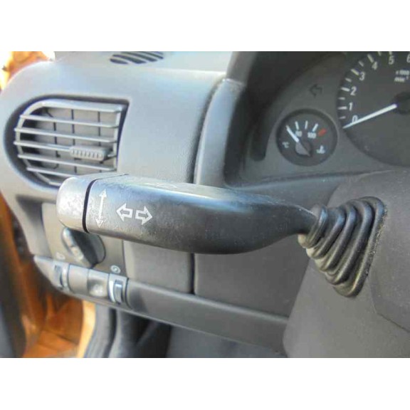 opel corsa c del año 2003