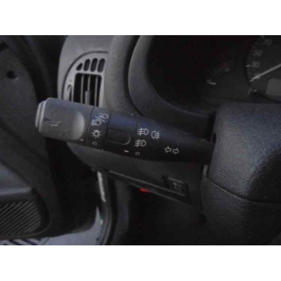 citroën saxo del año 2001