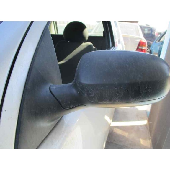 opel corsa c del año 2002