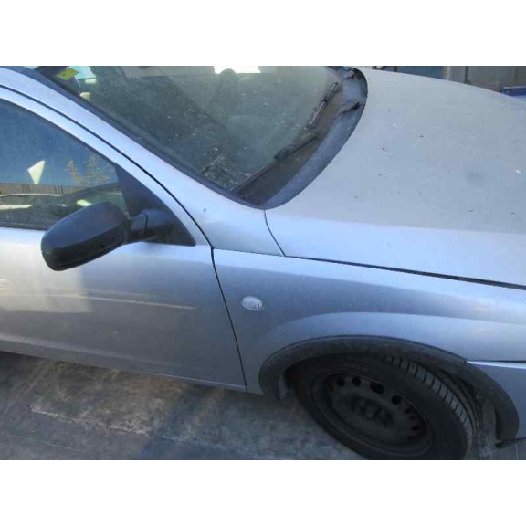 opel corsa c del año 2002