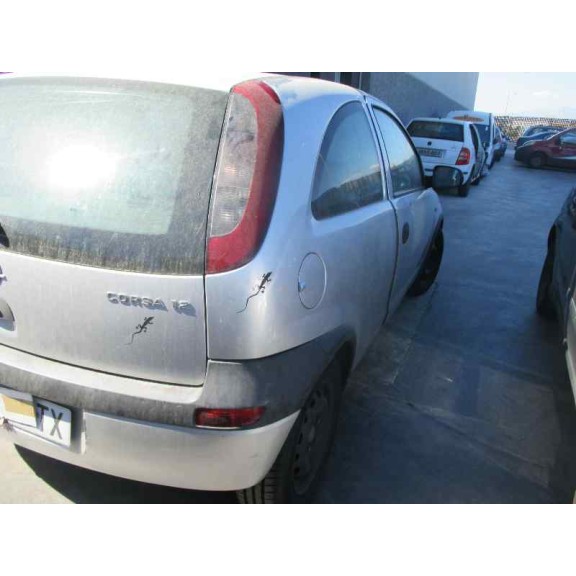 opel corsa c del año 2002