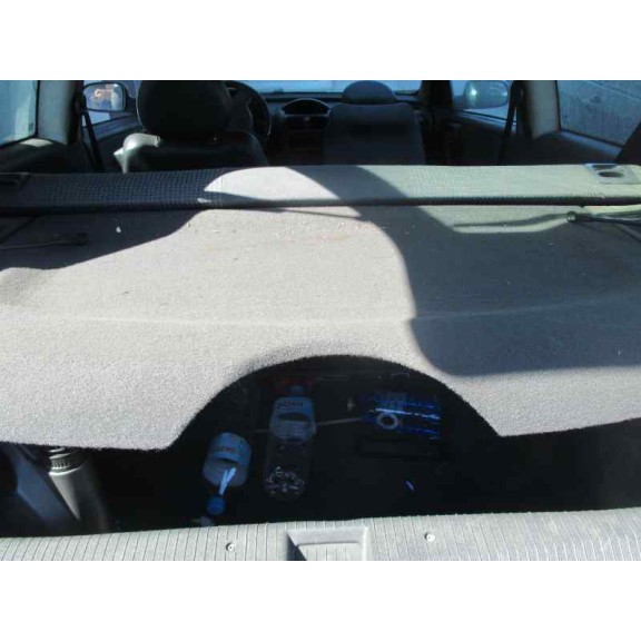 opel corsa c del año 2002