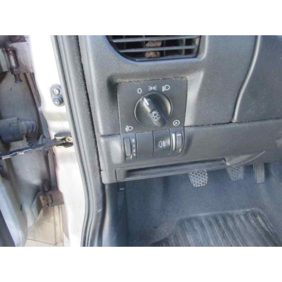 opel corsa c del año 2002