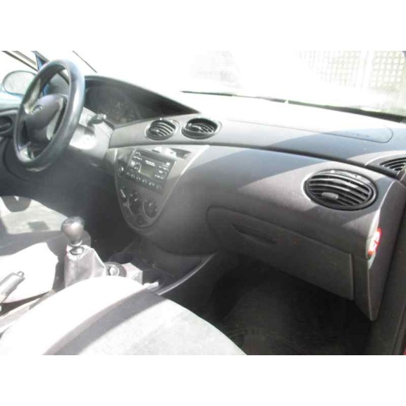 ford focus turnier (cak) del año 2004