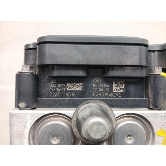 Recambio de abs para opel corsa e 120 aniversario referencia OEM IAM 39084530 269871 