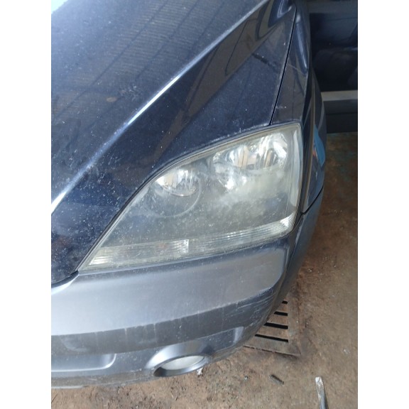 Recambio de faro izquierdo para kia sorento i (jc) 2.5 crdi referencia OEM IAM   