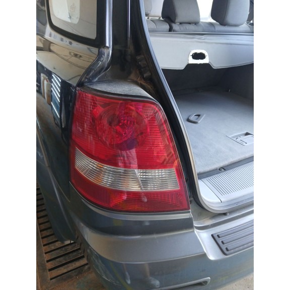 Recambio de piloto trasero izquierdo para kia sorento i (jc) 2.5 crdi referencia OEM IAM   