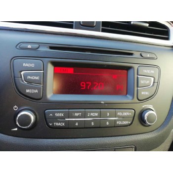 SISTEMA AUDIO / RADIO CD 